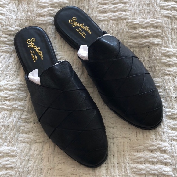 ISO Survival Mule size 7.5 In Search Of - Picture 2 of 3